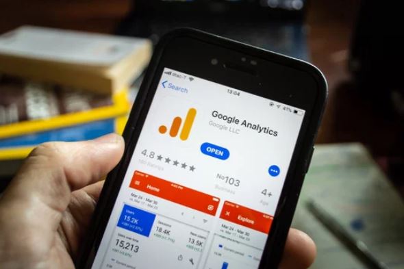 google analytics vs. google ads